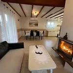 Caloroczny Maciej Villa