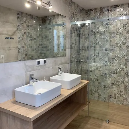 Villa Caloroczny Maciej *